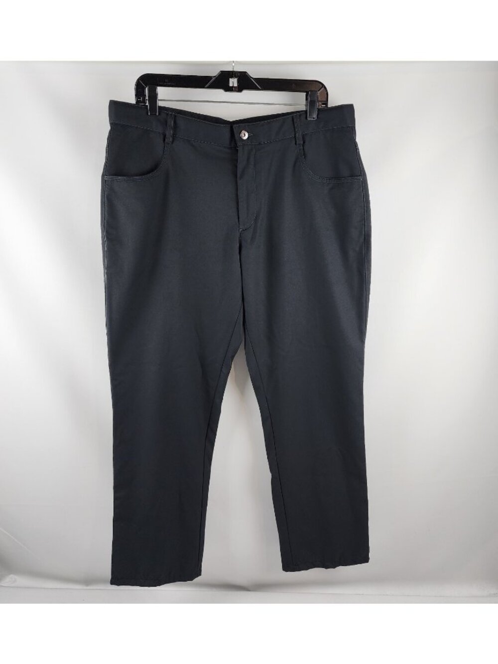 ASTON MARTIN Pants Mens 36x28 Performance Black Racing Altered Hem